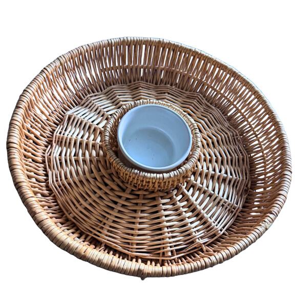 Vintage Wicker Chip and Dip Basket with Ceramic Chili Pepper Bowl – 13” Diameter - Picture 8 of 9